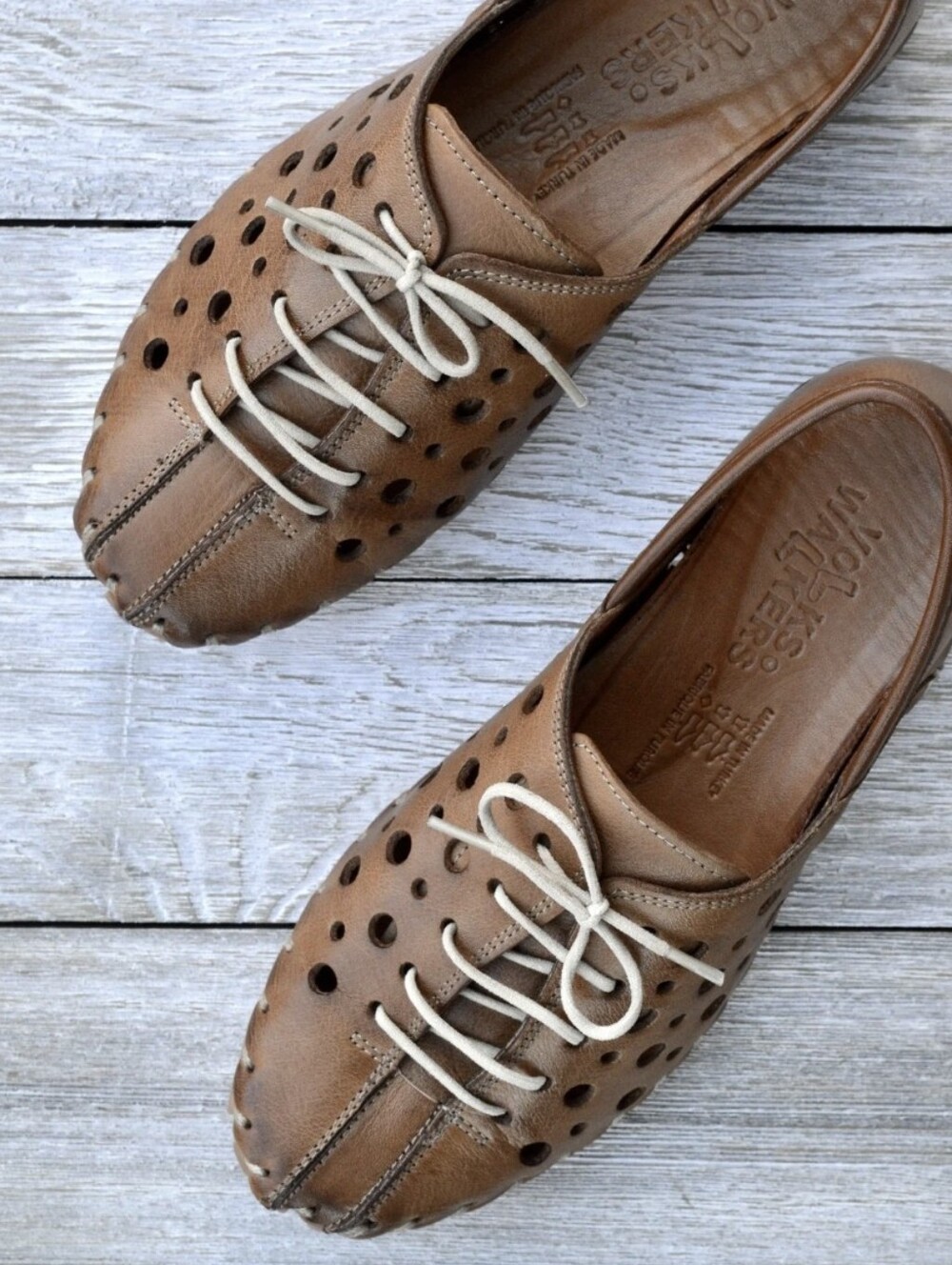 Volks Walkers Tan Polka Dot Cut-out Soft/Supple Leather Lace-up Shoes (EU 39)